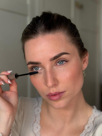 Sandstone Scandinavia Hypoallergenic mascara – for sensitive eyes – volume & length – smudgeproof, perfume-free – vegan & cruelty-free – brown